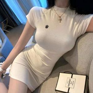 澳门宾利影视娱乐有限公司
